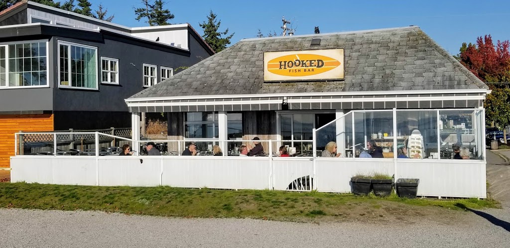 Hooked Fish Bar | 12157 Beecher St, Surrey, BC V4A 3G2, Canada | Phone: (604) 542-4665