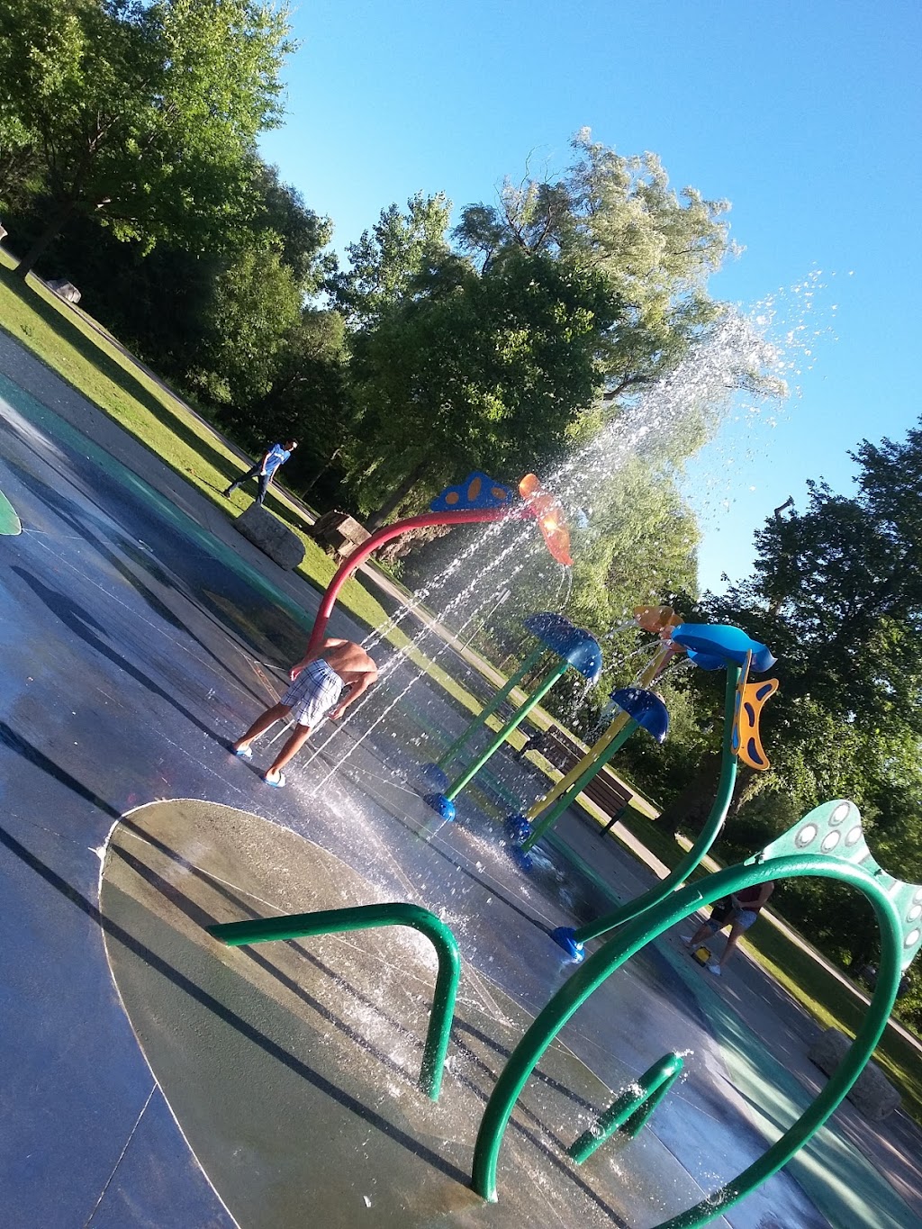 Gibbons Pool | 2 Grosvenor St, London, ON N6A 1Y4, Canada | Phone: (519) 661-4407