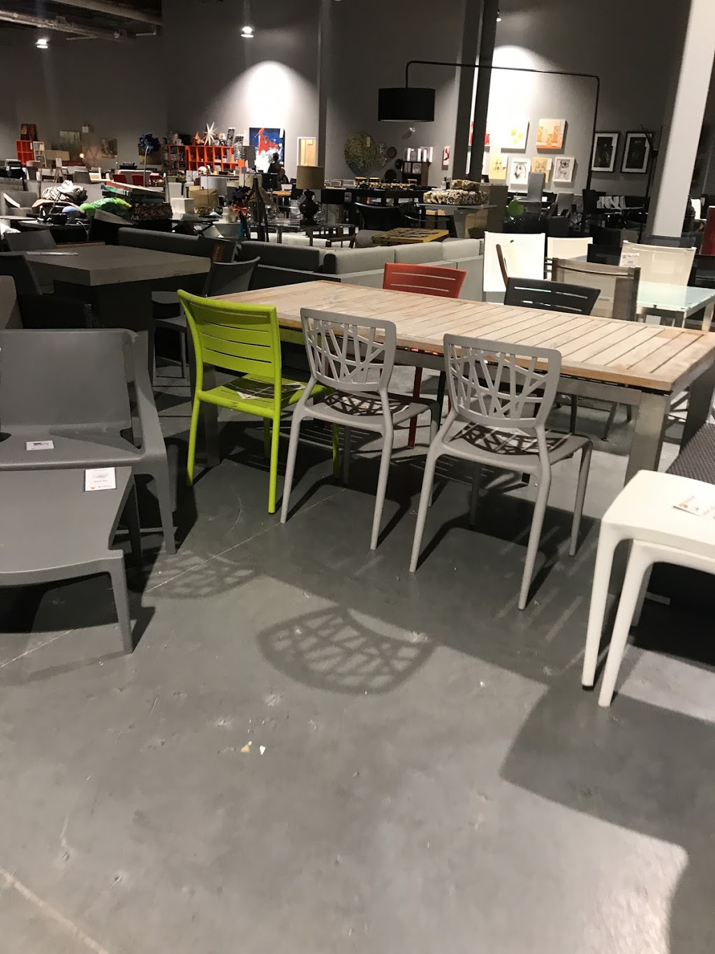 Revolve Furnishings Outlet | 6404 6a St SE, Calgary, AB T2H 2B7, Canada | Phone: (403) 253-2838 ext. 822