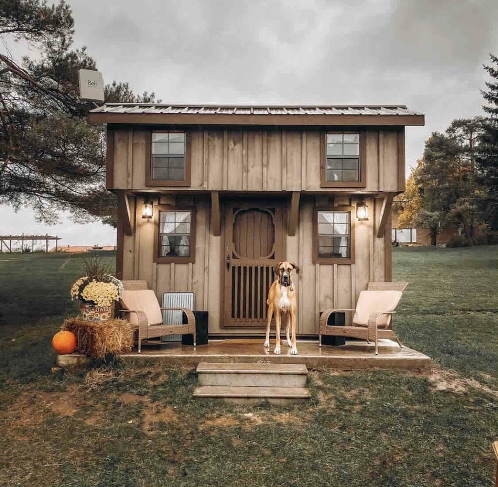 Farmview Cabins | 12685 Dublin Line, Acton, ON L7J 2M1, Canada | Phone: (519) 831-4178