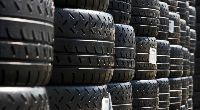 Active Green+Ross Tire & Automotive Centre | Warden Avenue West of, 1935 Lawrence Ave E, Scarborough, ON M1R 2Y8, Canada | Phone: (416) 752-3662