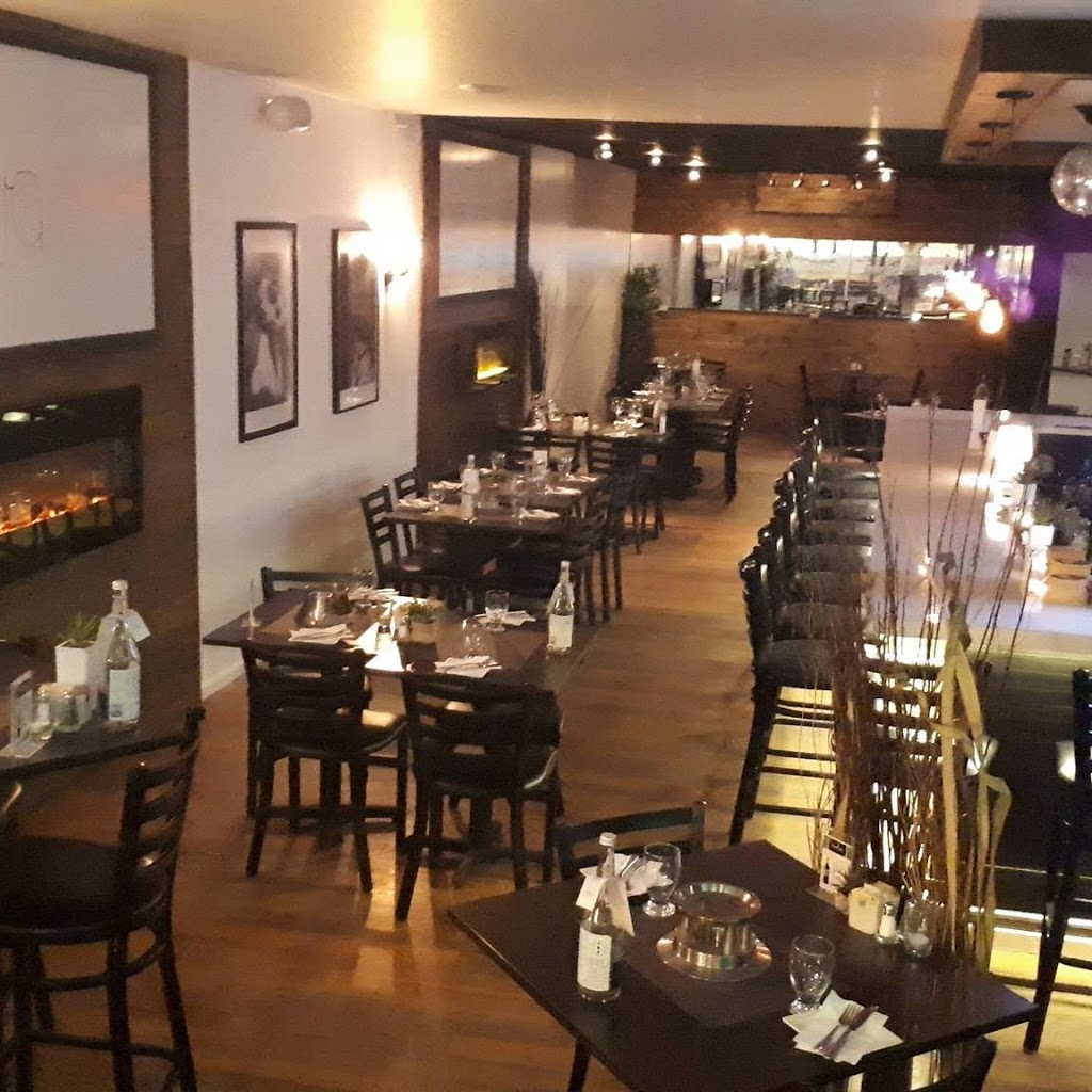 Restaurant Bouillon16 | 575 Rue Principale, Lachute, QC J8H 1Y8, Canada | Phone: (450) 562-4323
