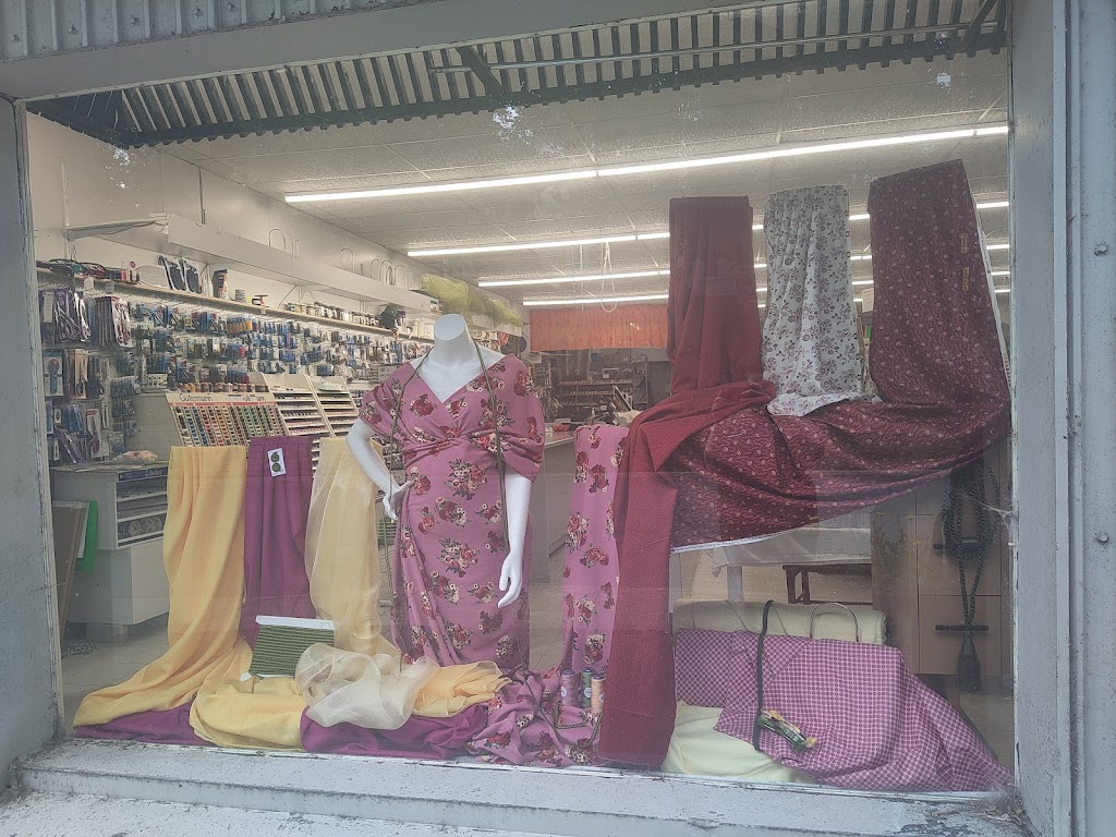Les Tissus du Québec | 11440 2 Avenue, Saint-Georges, QC G5Y 1W6, Canada | Phone: (418) 228-9292