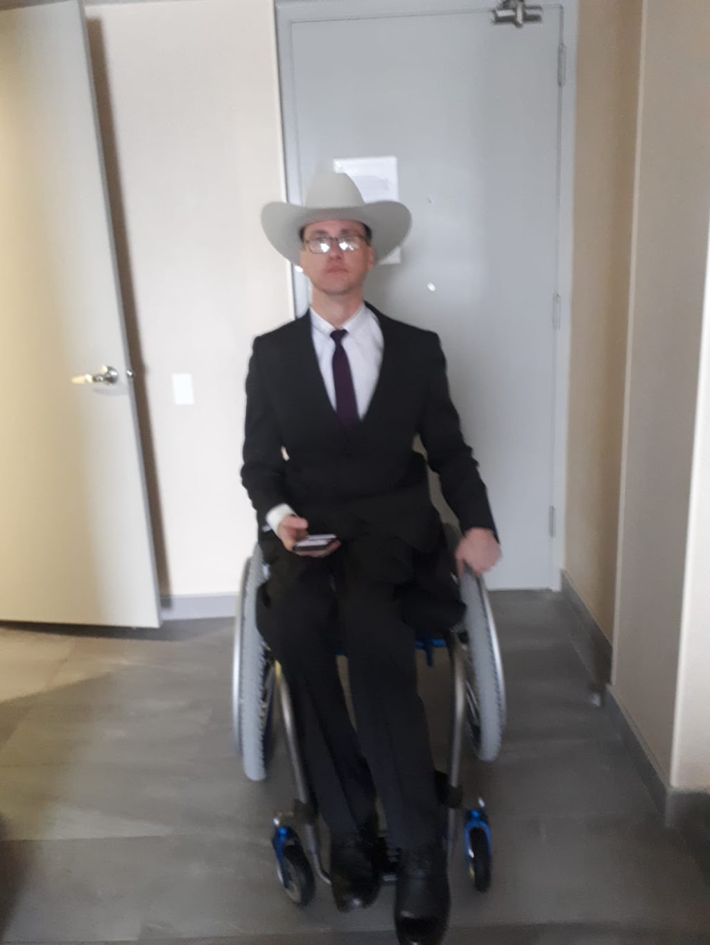 Professional Auctioneer / Ringman Services | 4913 44 St, Stettler, AB T0C 2L2, Canada | Phone: (403) 741-4038