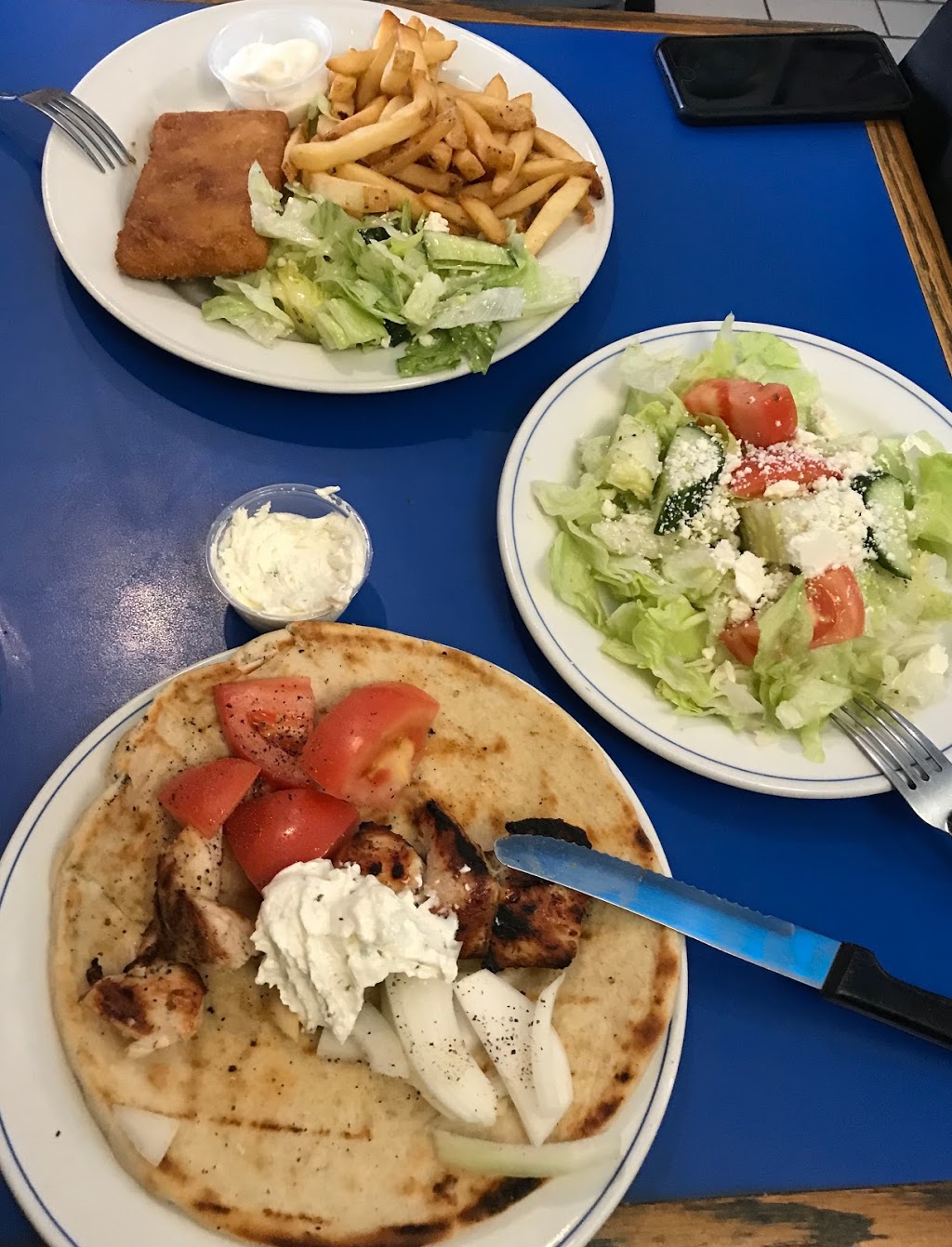 Greece Restaurant | 643 Mt Pleasant Rd, Toronto, ON M4S 2M9, Canada | Phone: (416) 489-8291