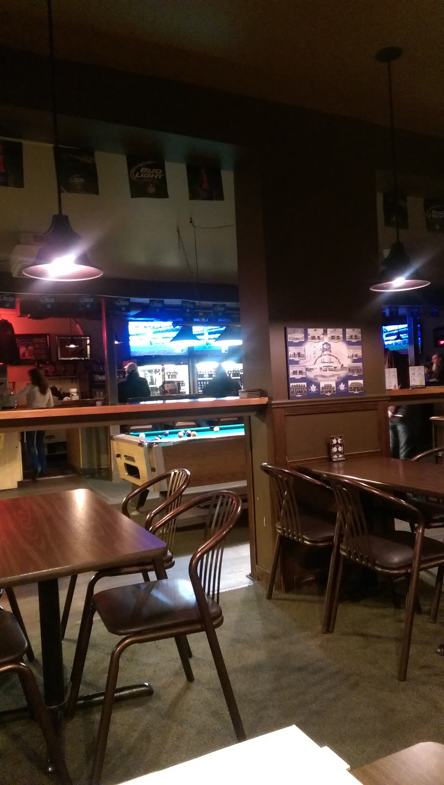 Ollees Bar & Eatery | 146 Fifth Av, St Thomas, ON N5R 4E7, Canada | Phone: (519) 633-8759