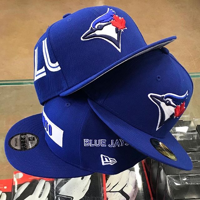 SVP Sports - Cartwright | 131 Cartwright Ave, North York, ON M6A 1V4, Canada | Phone: (416) 783-7663