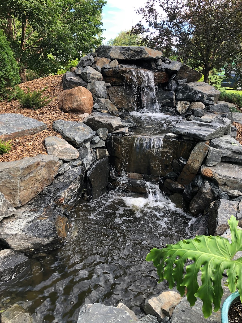 Valleywest Landscaping Inc. | Niverville, MB R0A 1E0, Canada | Phone: (204) 981-0467