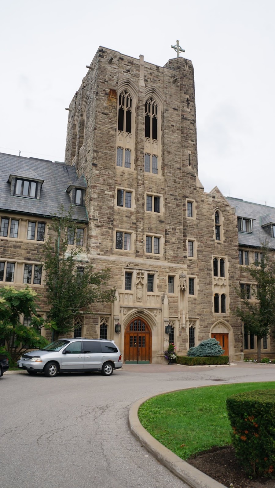Loretto Abbey | 101 Mason Rd, Scarborough, ON M1M 3V2, Canada