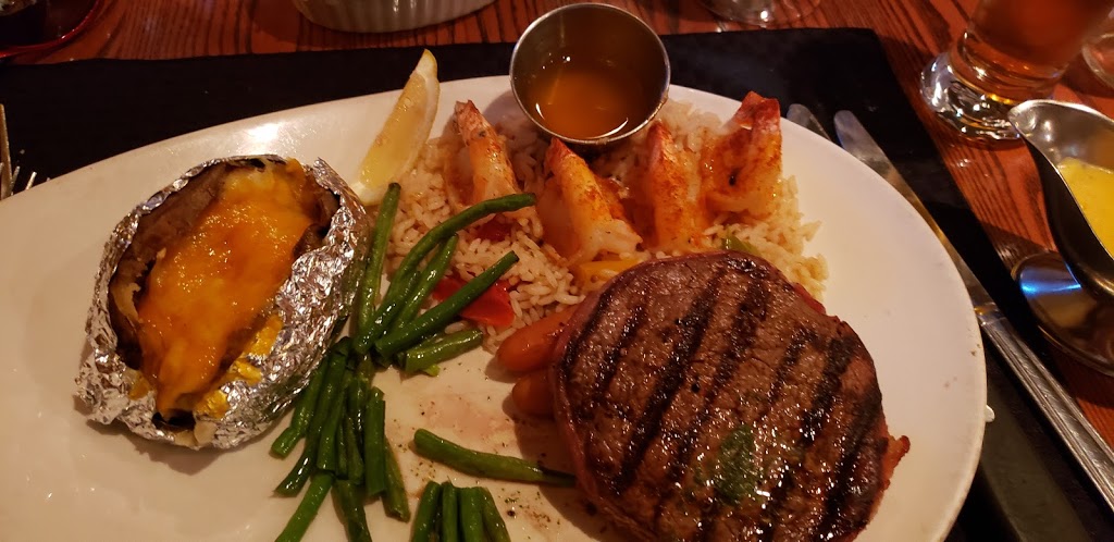 Restaurant La Chaumière Bifteck - Joliette | 25 Chemin du Golf East, Saint-Charles-Borromée, QC J6E 2B5, Canada | Phone: (450) 753-4124