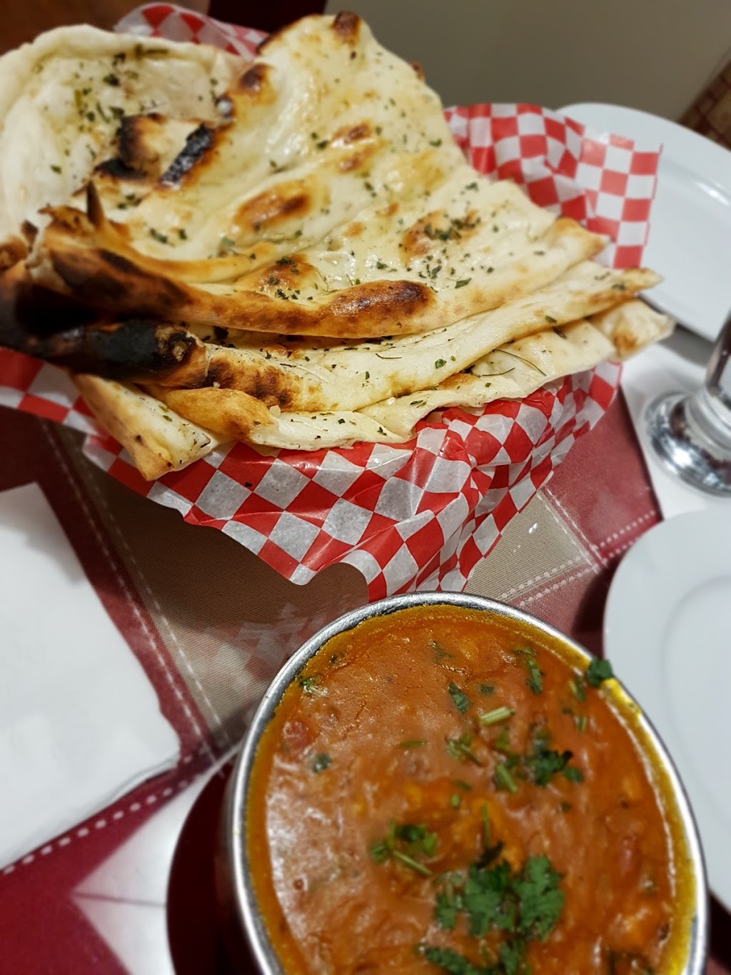 Da India Curry House | 806 Victoria Ave, Regina, SK S4N 0R6, Canada | Phone: (306) 522-1331