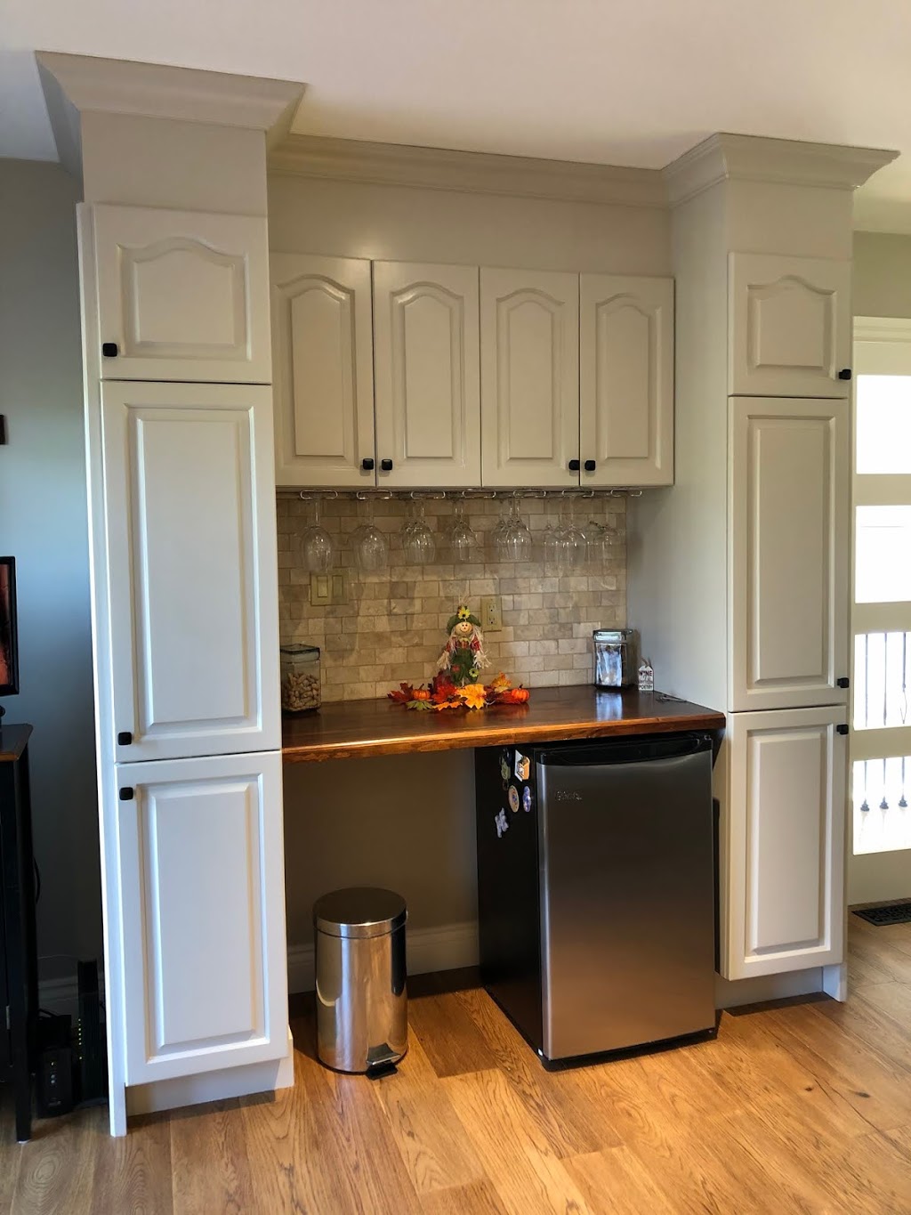 Painted by Jane | 1010 Binscarth Trail, West Guilford, ON K0M 1S0, Canada | Phone: (705) 712-3243