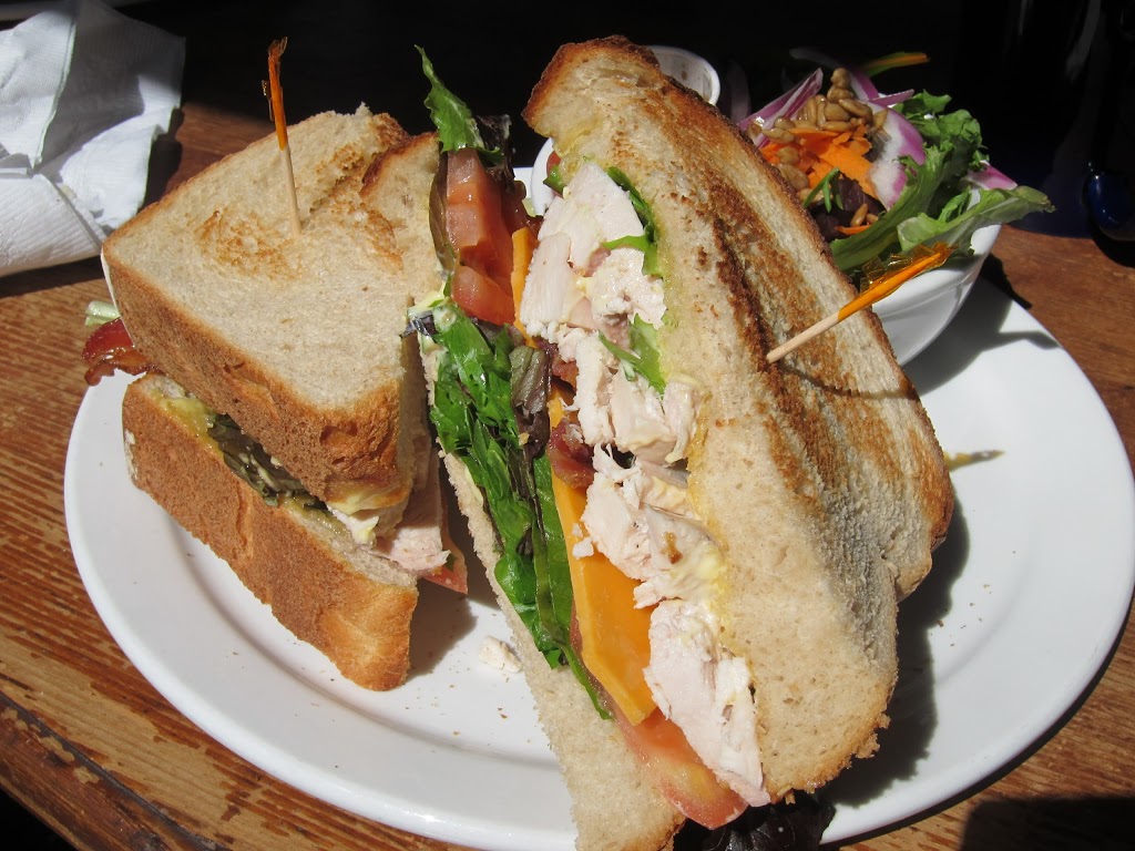 Tree House Cafe | 106 Purvis Ln, Salt Spring Island, BC V8K 2G9, Canada | Phone: (250) 537-5379
