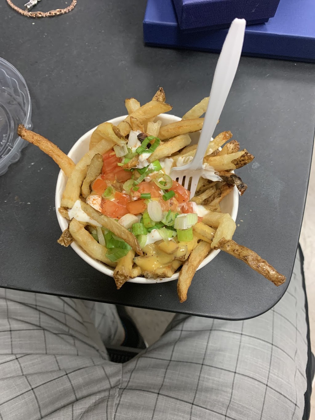 New York Fries - Limeridge Mall | 999 Upper Wentworth Road Unit F11, Hamilton, ON L9A 4X5, Canada | Phone: (905) 318-3284