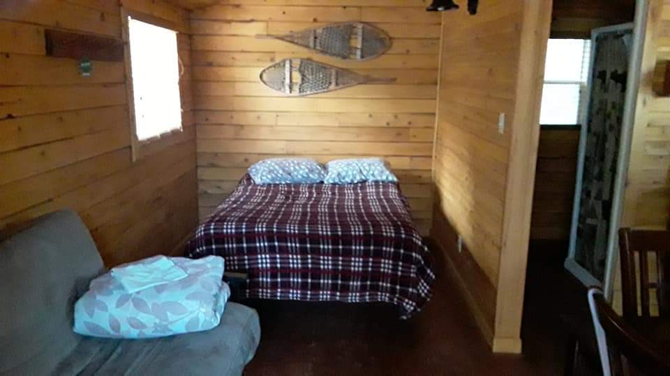 Rogers Lake Lodge | Highway 430, Northesk Parish, NB E2A 6M3, Canada | Phone: (506) 502-2696