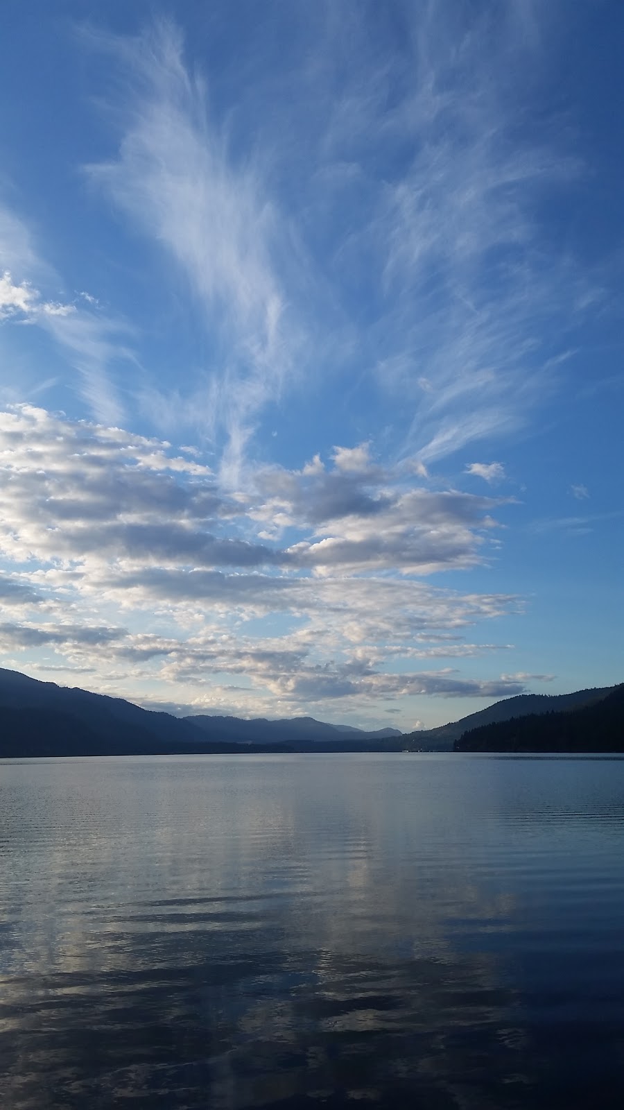 Sunflower Inn B&B | 159 Alpine Inn Rd, Christina Lake, BC V0H 1E1, Canada | Phone: (250) 447-6201