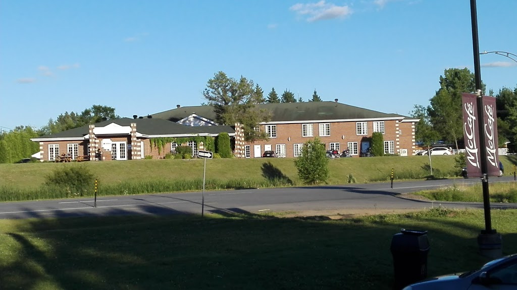 Hôtel Marineau Shawinigan | 2223 Rue Hanna, Grand-Mère, QC G9T 6S5, Canada | Phone: (819) 533-5766