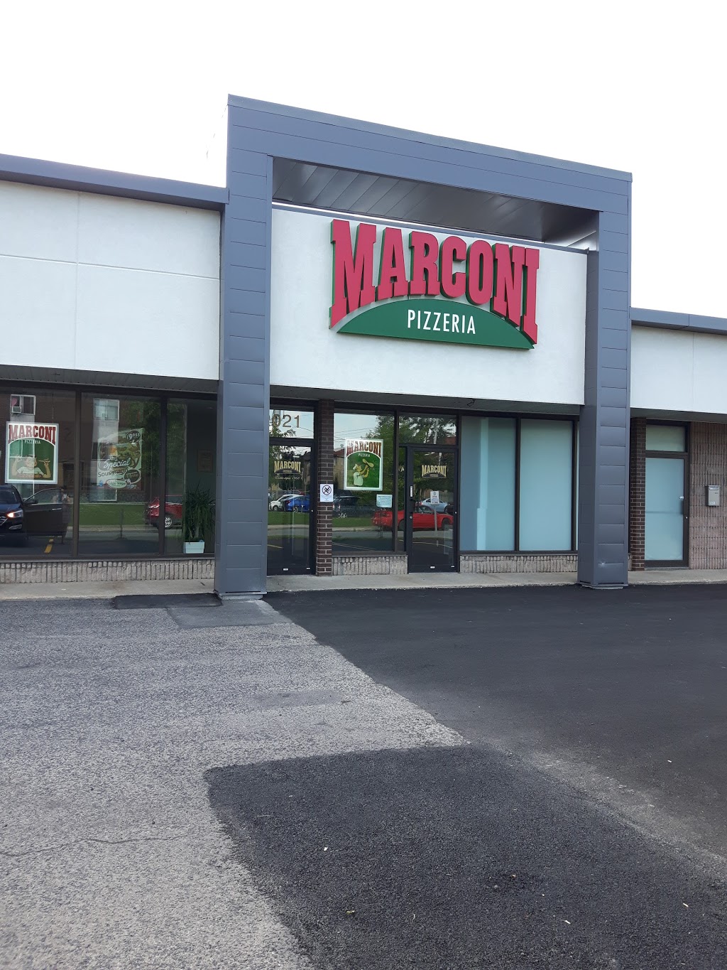 Marconi Pizzeria | 2021 Rue Norman Bethune, Sainte-Julie, QC J3E 2S7, Canada | Phone: (450) 922-2111