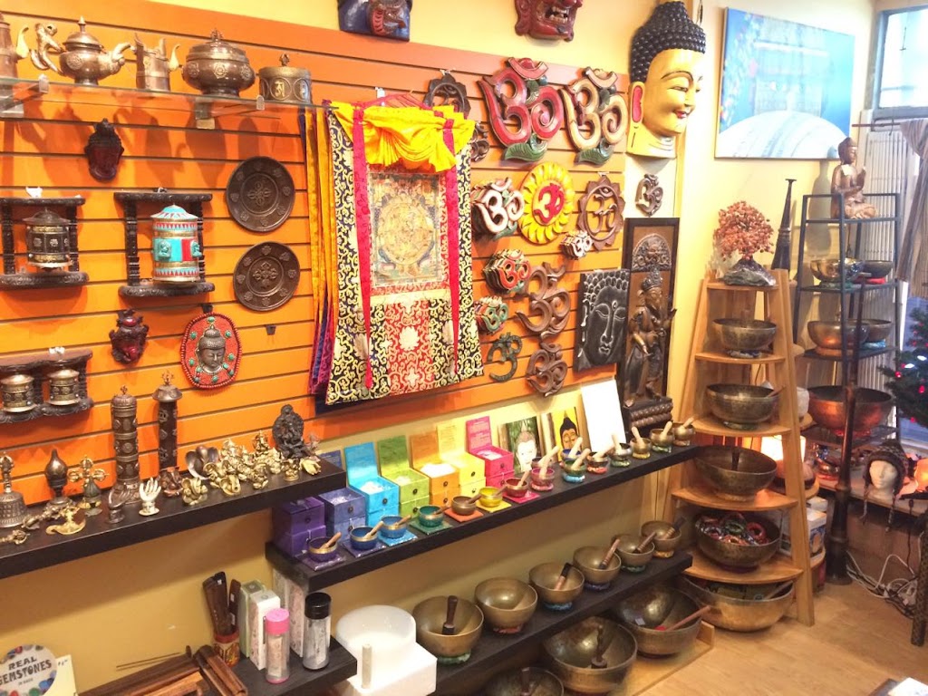 Himalayan Creation (Formerly "Boutique Cafe") | 1542 Queen St W, Toronto, ON M6R 1A6, Canada | Phone: (416) 561-2266