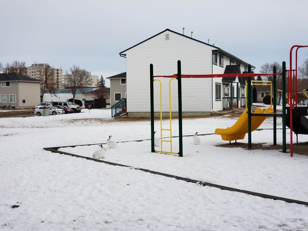 Wascana Park Estates | 700 Court, Gladmer Park, Regina, SK S4P 2W9, Canada | Phone: (306) 751-2275