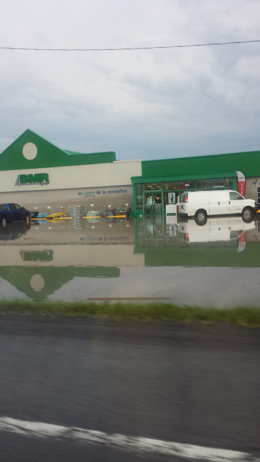 BMR La Coop Unifrontières | 701 route 219, C.P. 1159, Napierville, QC J0J 1L0, Canada | Phone: (450) 245-3677