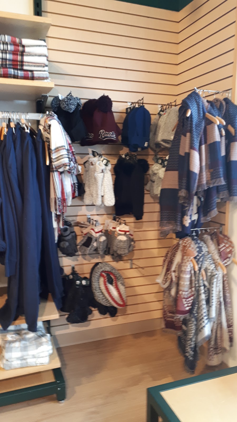 Roots | 190 Hector Gate, Dartmouth, NS B3B 0E6, Canada | Phone: (902) 481-9589