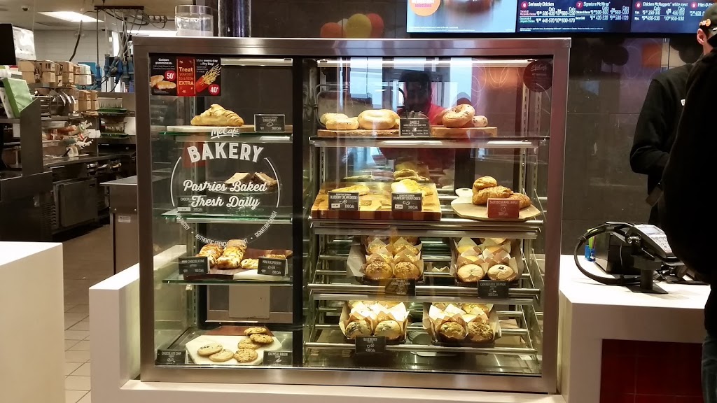 McDonalds | 1205 Fanshawe Park Rd W, London, ON N6G 0R9, Canada | Phone: (519) 471-7122