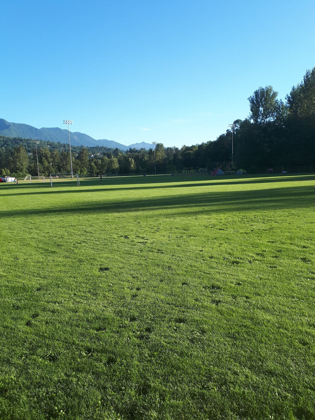 Tzeachten Sportsfield | 46770 Bailey Rd, Chilliwack, BC V2R 5M7, Canada | Phone: (604) 858-3888