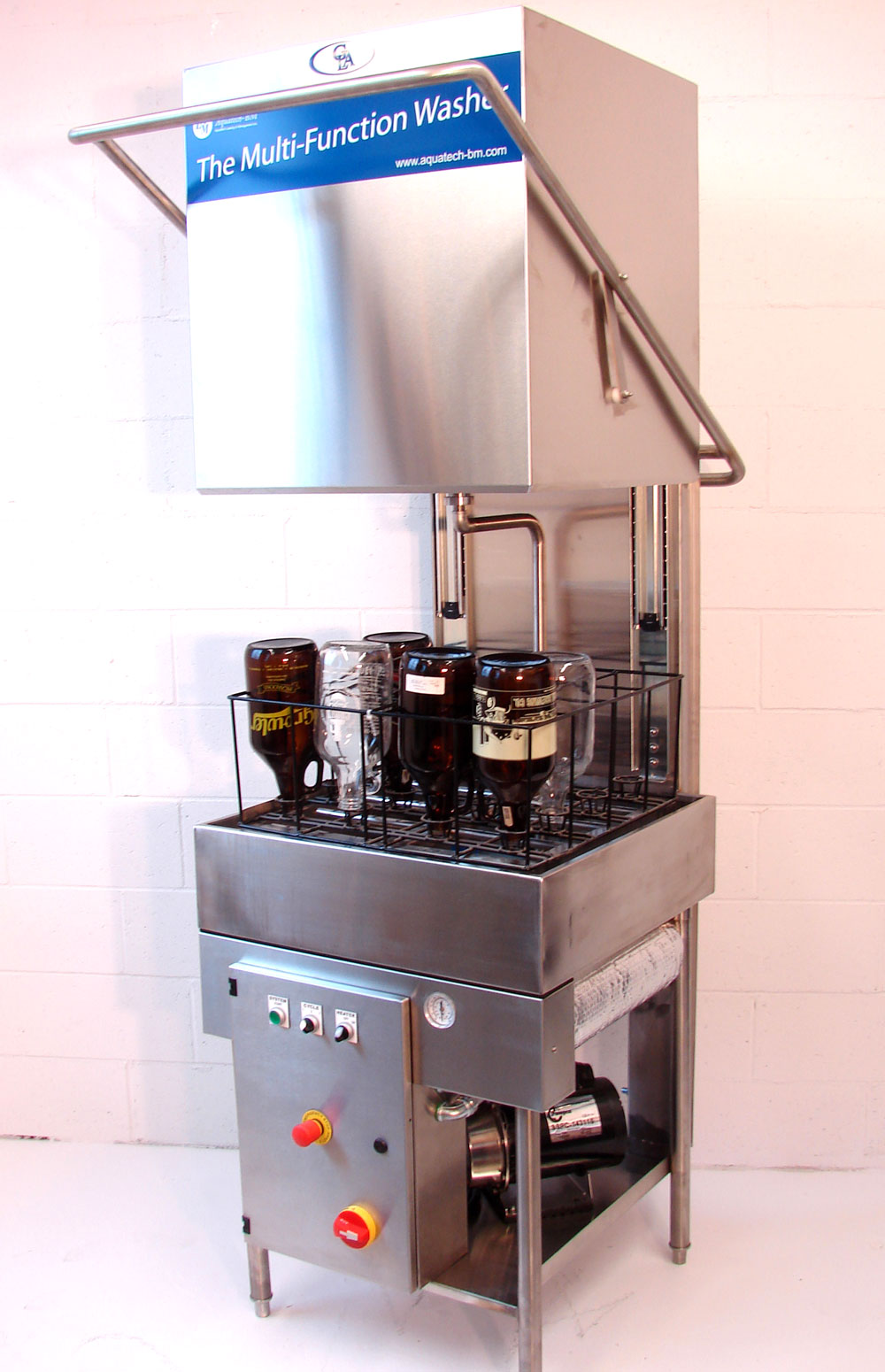 Aquatech-BM Bottle Washing Equipment | 71 Rue J.-A.-Bombardier, Boucherville, QC J4B 8P1, Canada | Phone: (450) 651-0909