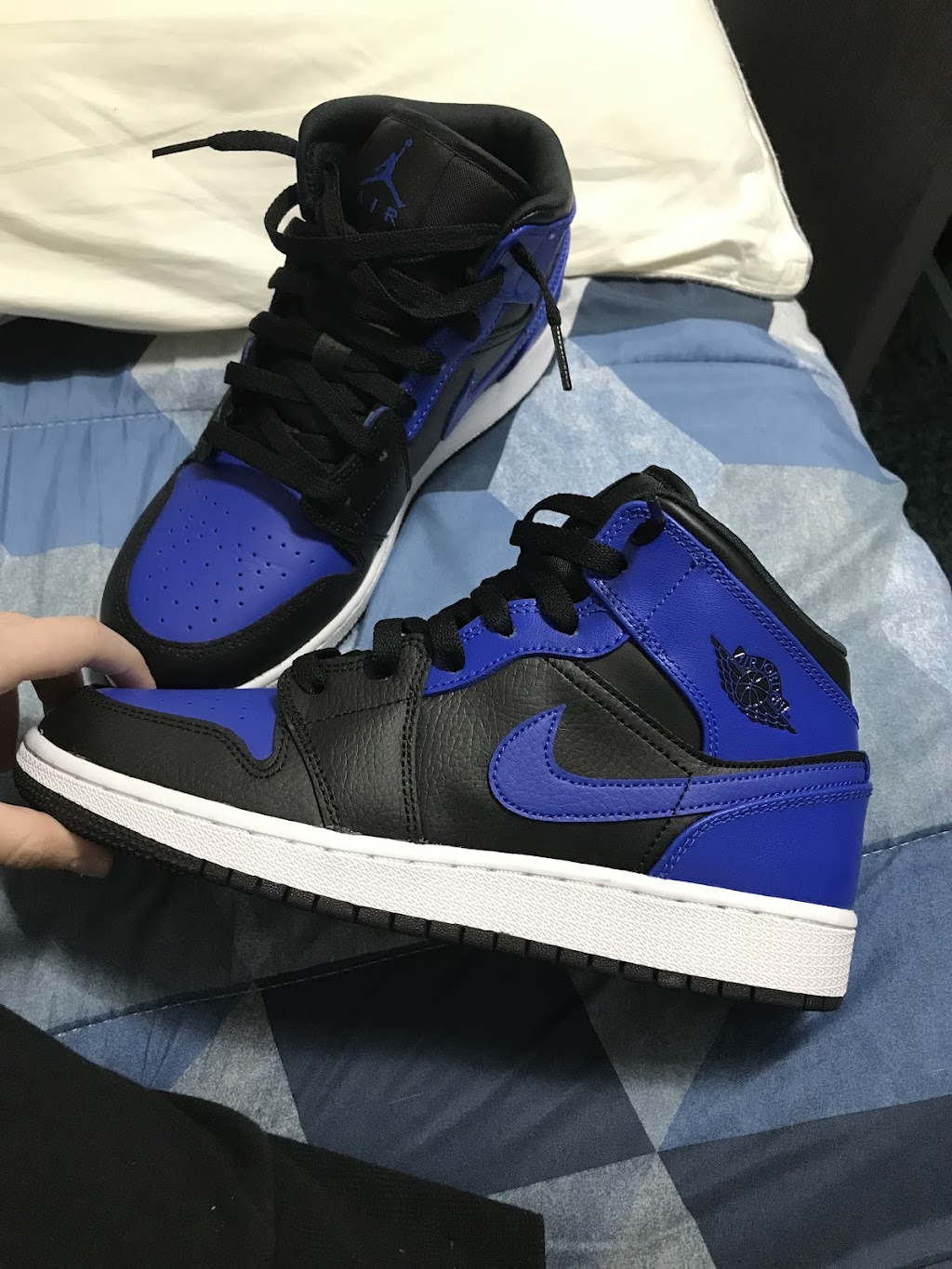 Wpgsneaker | 3025 Portage Ave, Winnipeg, MB R3K 2E2, Canada | Phone: (204) 227-6521