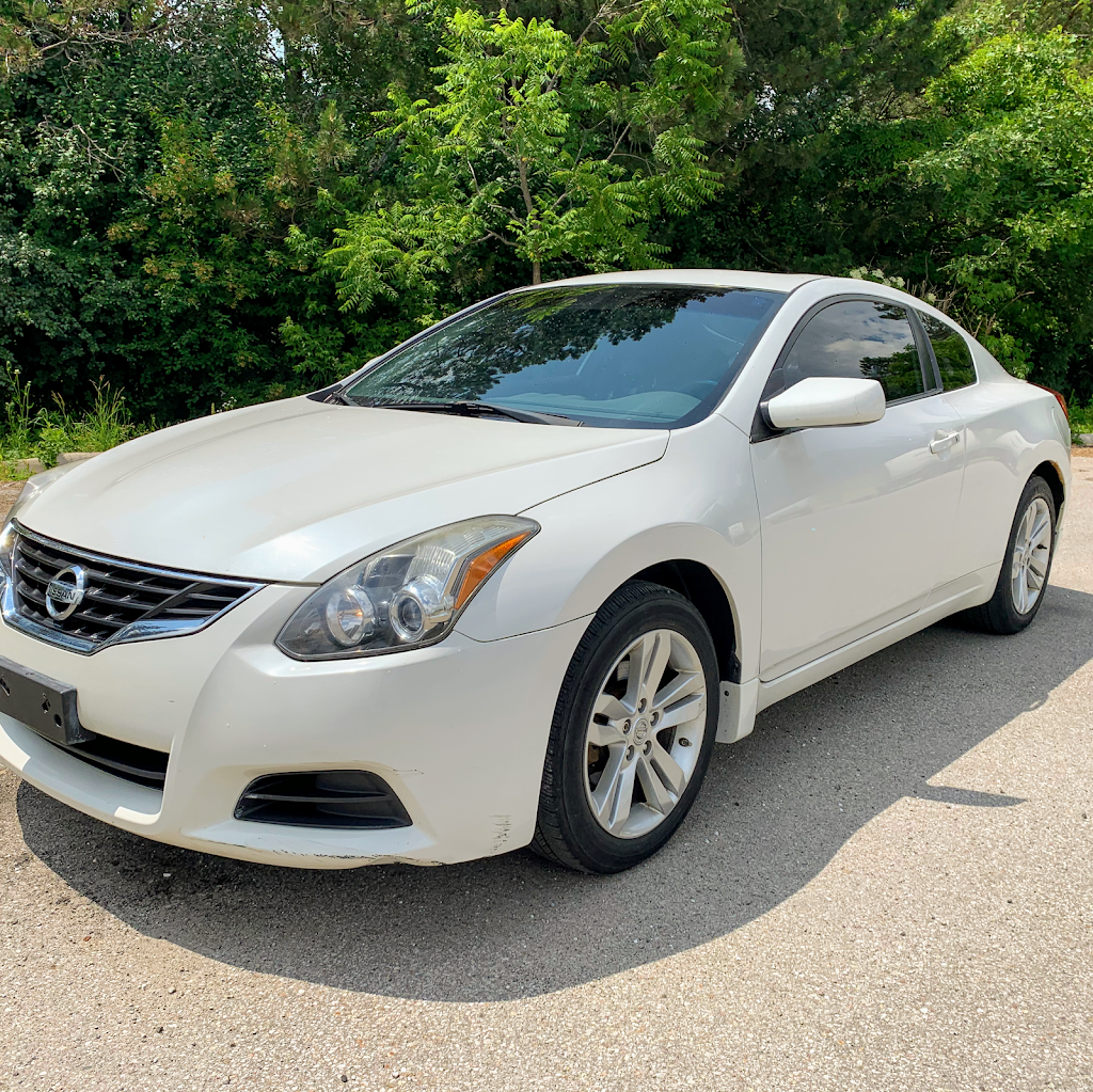 Auto Couple | 13390 Yonge St, Richmond Hill, ON L4E 2P6, Canada | Phone: (416) 830-0053
