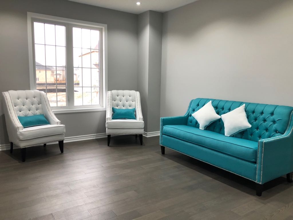 Forever furniture | 30 Intermodal Dr Unit 28, Brampton, ON L6T 5K1, Canada | Phone: (416) 569-6493