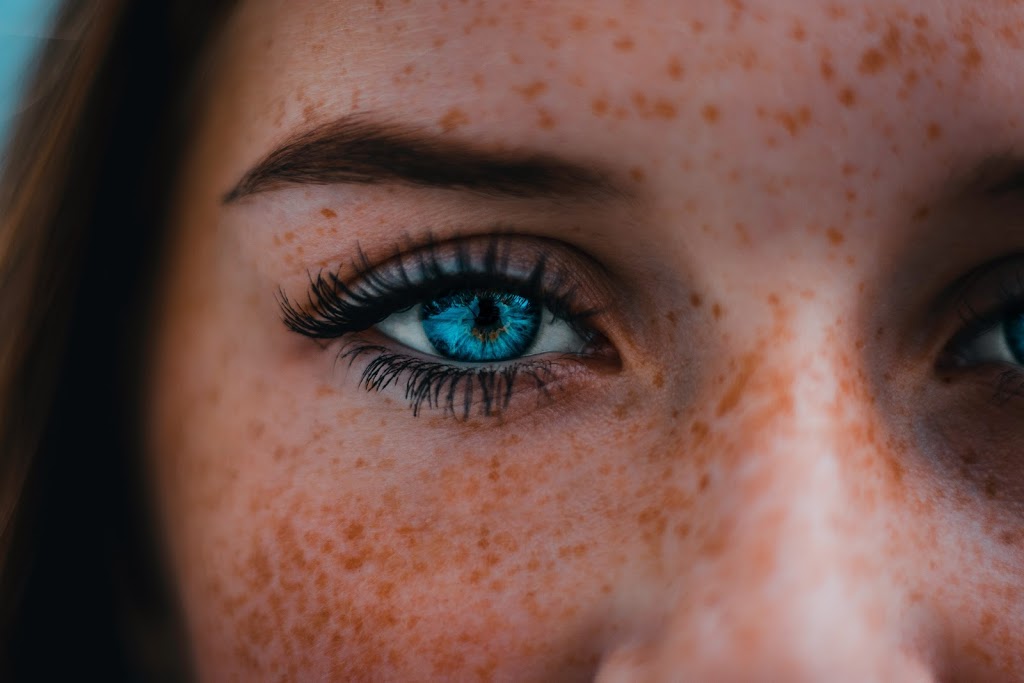 House of Volume - Eyelash Extensions Oakville | 2486 Old Bronte Rd #417, Oakville, ON L6M 4J2, Canada | Phone: (647) 560-8049