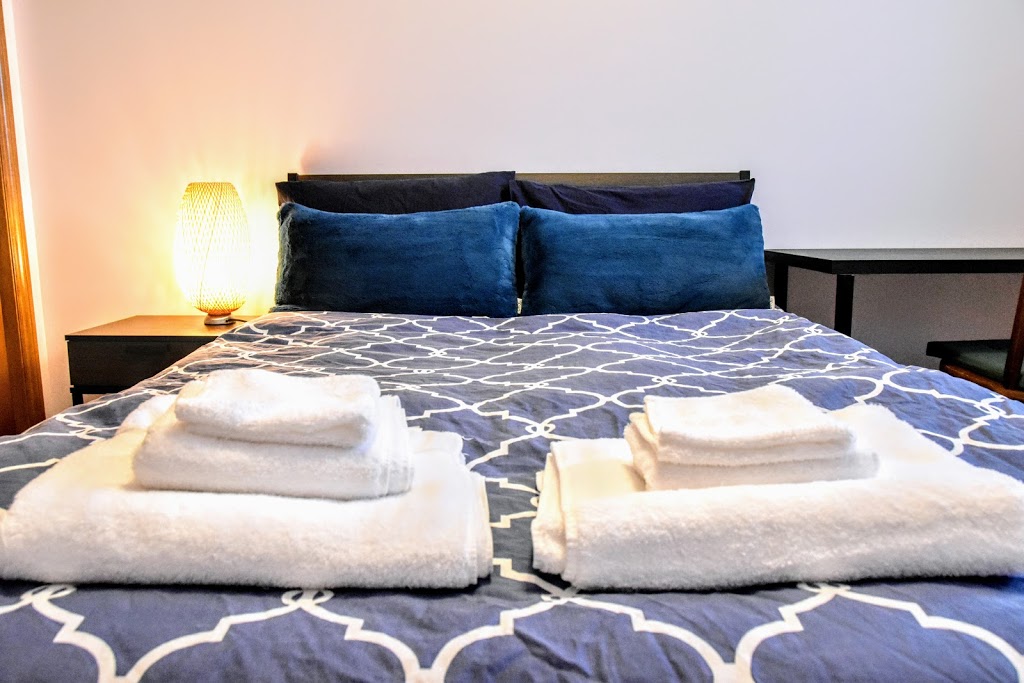 Lions Pride Guest House | 1669 Phillbrook Crescent, London, ON N5X 2Z4, Canada
