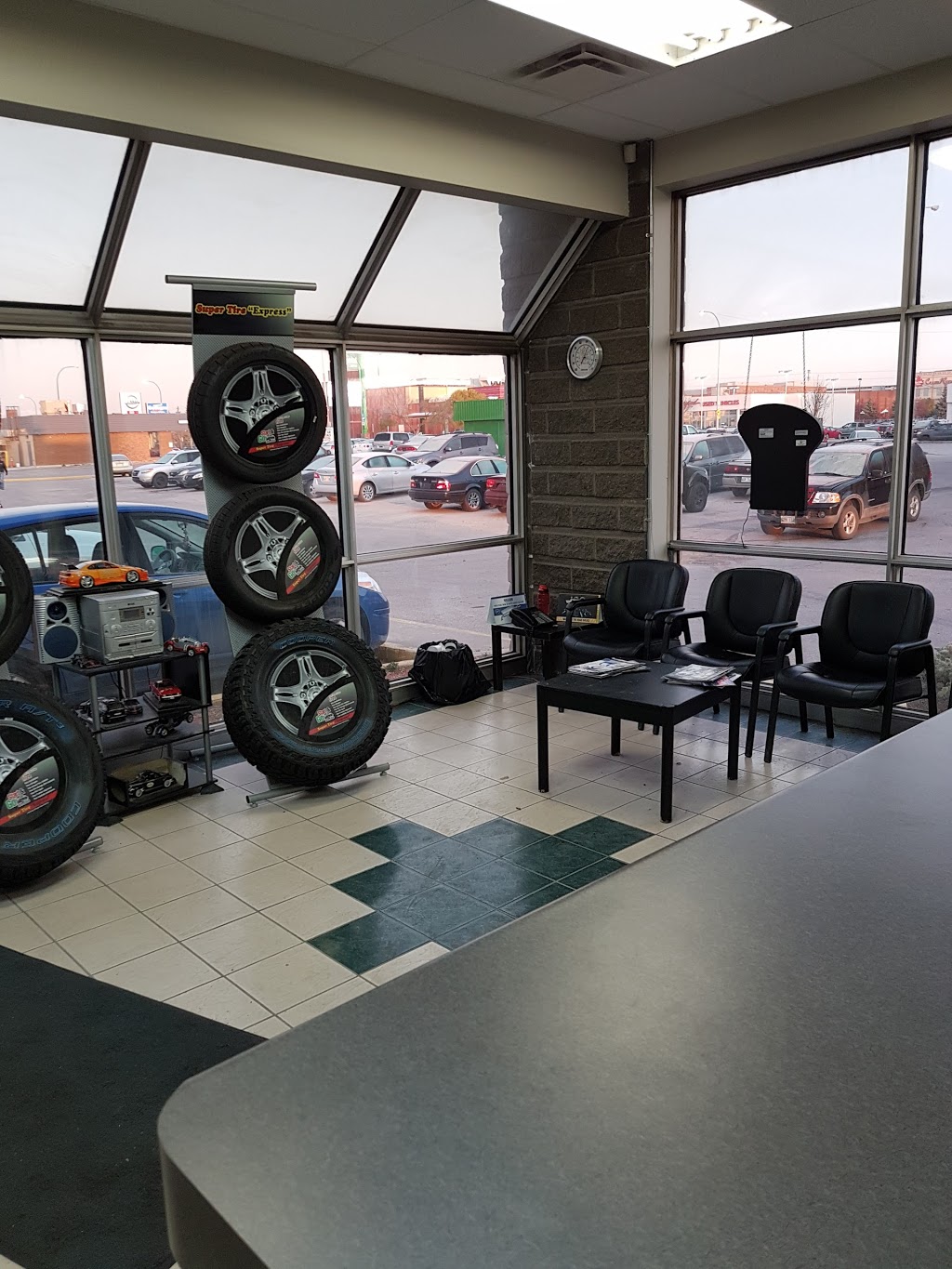 Super Auto Centres | 1400 Regent Ave W, Winnipeg, MB R2C 3A8, Canada | Phone: (204) 663-0010