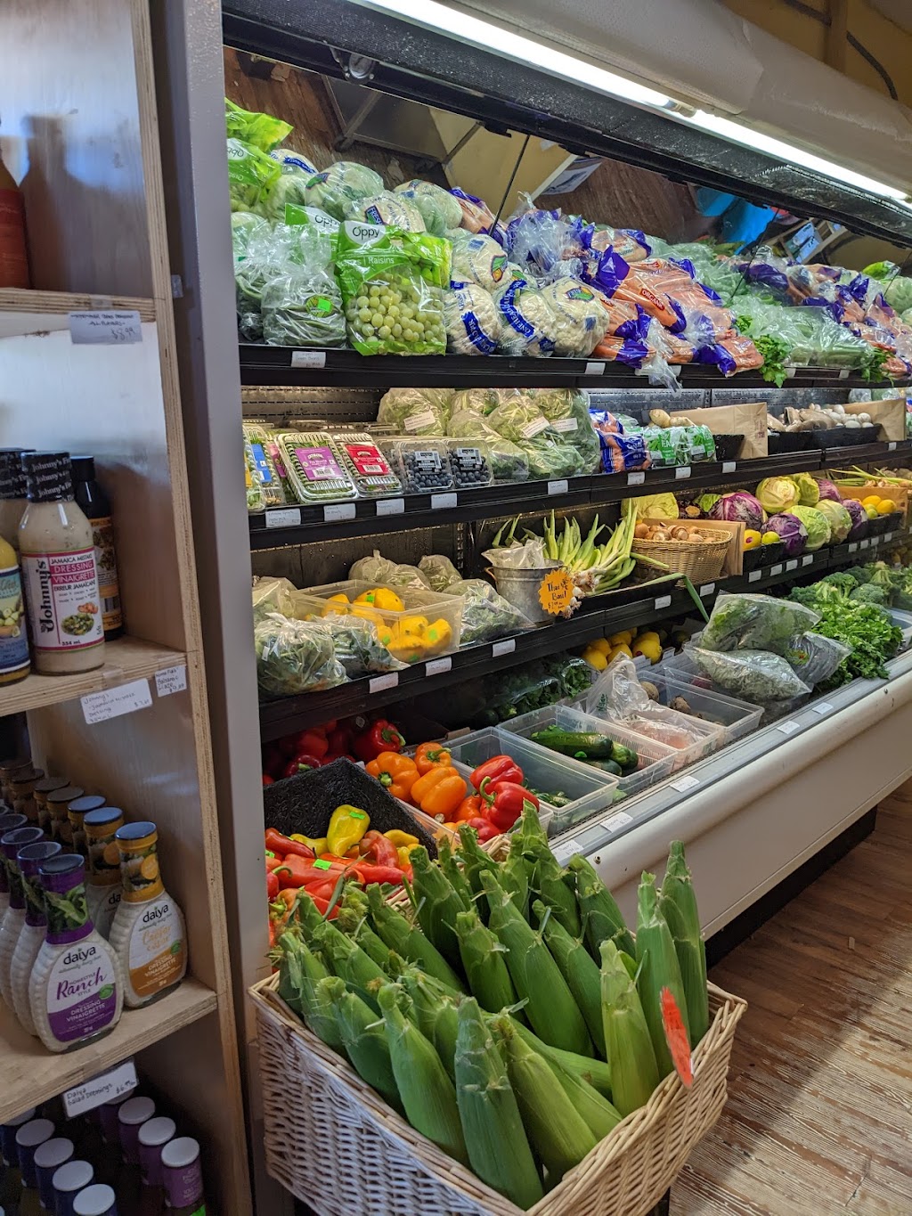 Seeds Food Market | 2733a Dunsmuir Ave, Cumberland, BC V0R 1S0, Canada | Phone: (250) 336-0129