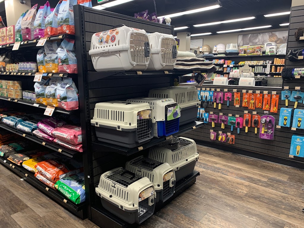 Pet Valu | 9301 Bathurst St Unit 6, Richmond Hill, ON L4C 9S2, Canada | Phone: (905) 780-2409