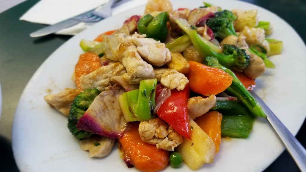 Chinese Laundry Restaurant The | 340 BC-33, Kelowna, BC V1X 1X9, Canada | Phone: (250) 765-8381
