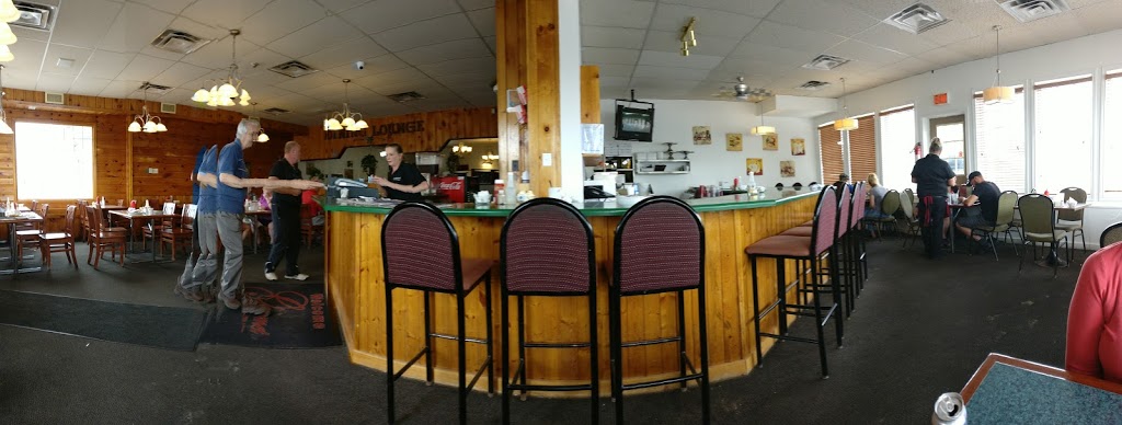 Gourmet Restaurant | 10511 ON-7, Carleton Place, ON K7C 0C4, Canada | Phone: (613) 257-2887