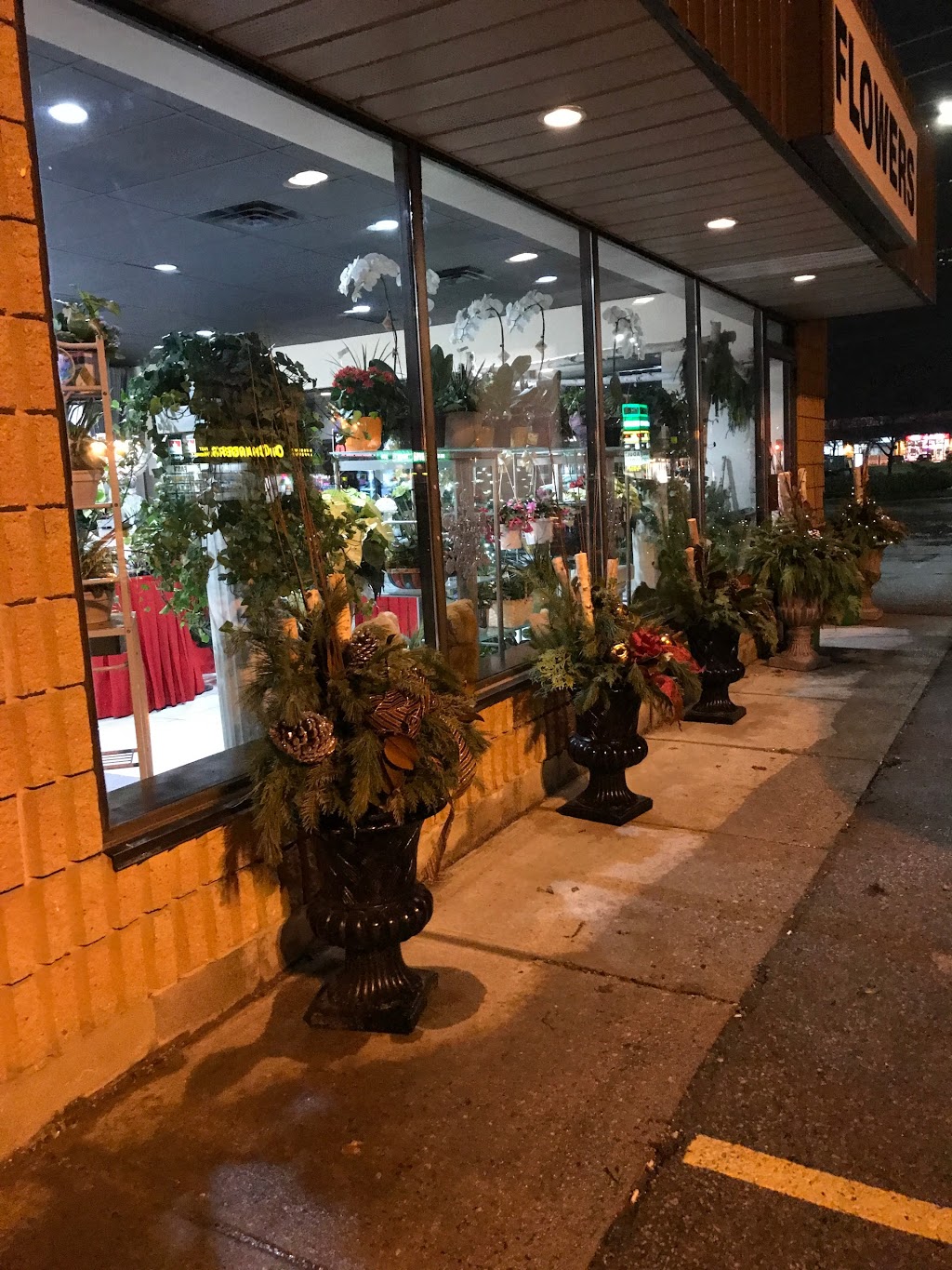 barrieflower.ca | 11 Hart Dr unit 10, Barrie, ON L4N 5M3, Canada | Phone: (705) 727-8170