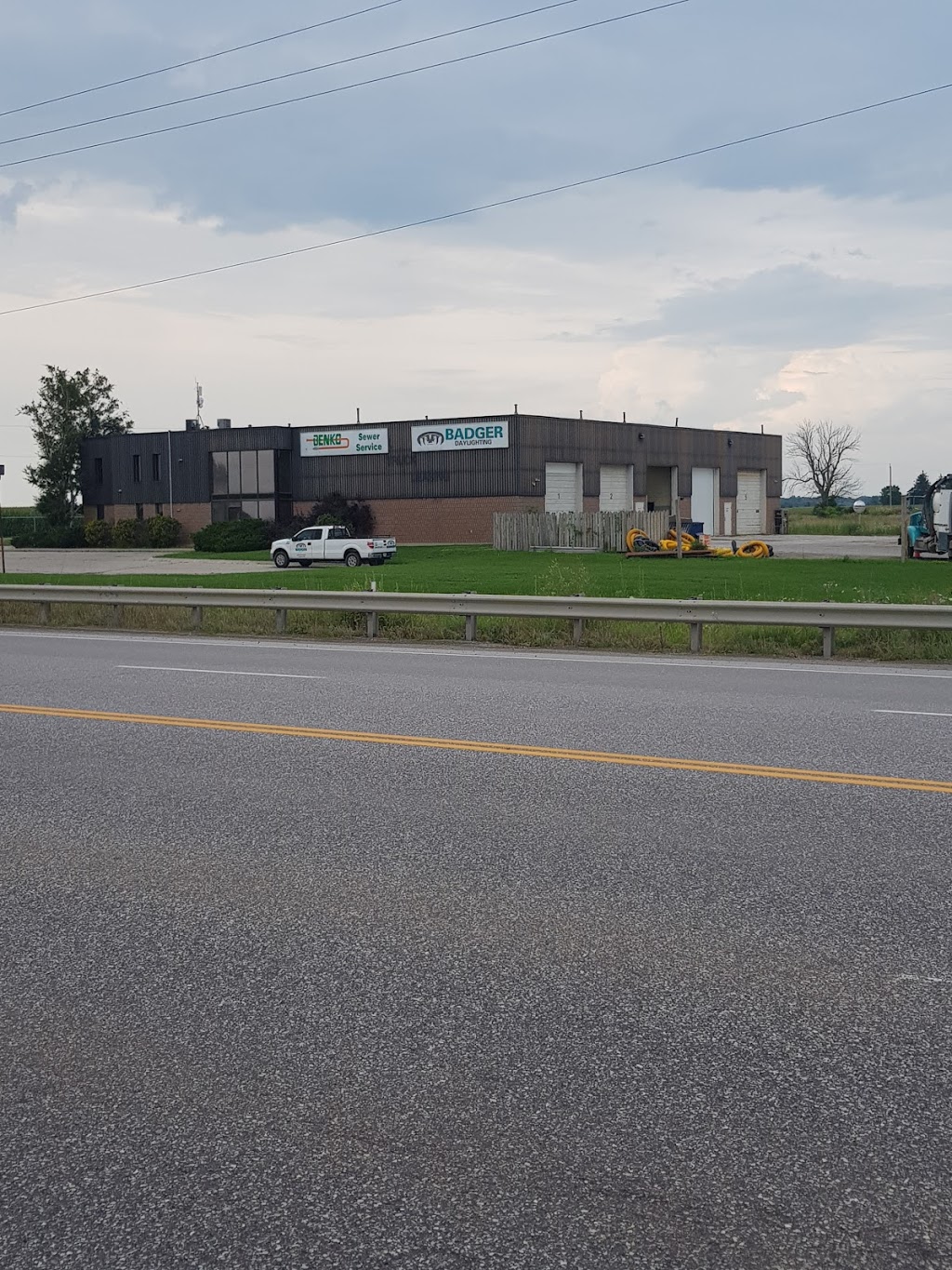 Badger Daylighting Ltd. | 6629 Orr Dr, London, ON N6L 1P1, Canada | Phone: (519) 472-6181