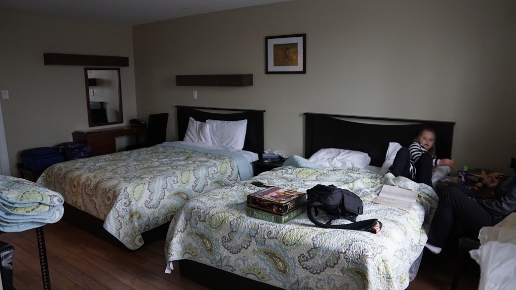 Goodmans Motel | 292 Hwy 17, McKerrow, ON P0P 1M0, Canada | Phone: (705) 869-1020