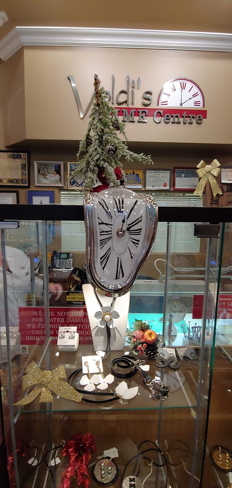 Voldis Time Centre | 400 Bayfield St, Barrie, ON L4M 5A1, Canada | Phone: (705) 730-6661