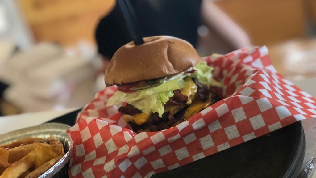 Tabersnack | 20261 County Rd 33, Consecon, ON K0K 1T0, Canada | Phone: (613) 921-1846