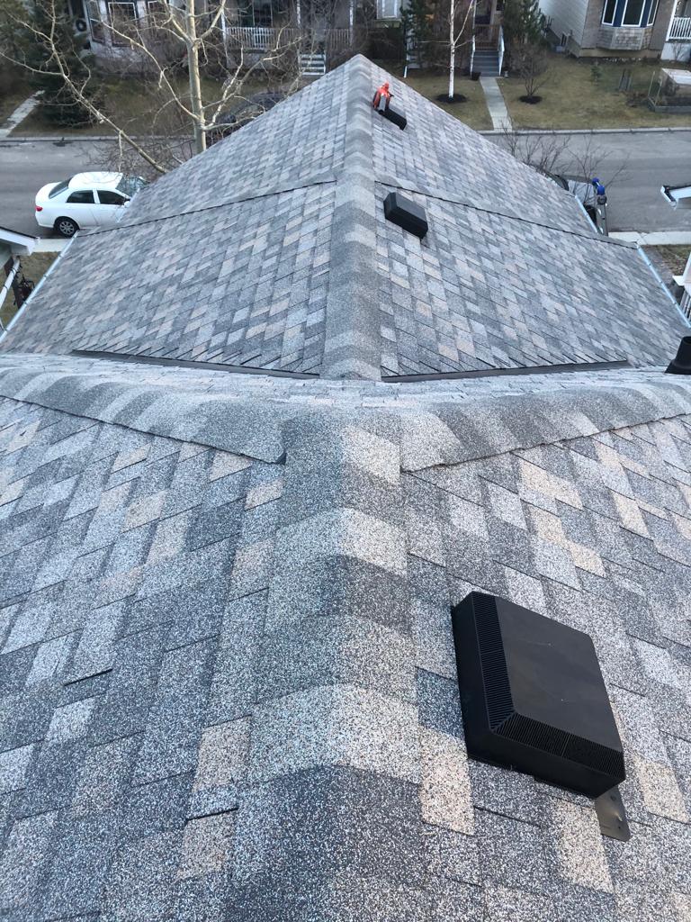 Pacific Sierra - Roofing Services | 5985 Metral Dr, Nanaimo, BC V9T 2L5, Canada | Phone: (250) 327-3868