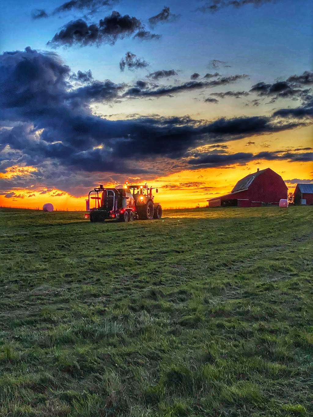Lindsay Lake Country Estate Farms & Lodge | 211 Lindsay Lake Rd, Middle Musquodoboit, NS B0N 1X0, Canada | Phone: (902) 384-2773
