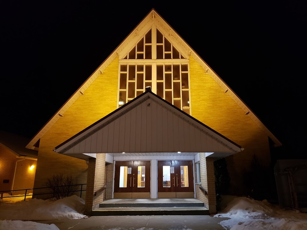 Our Lady of Good Counsel Catholic Church | 33110c, 33110 ON-17, Deep River, ON K0J 1P0, Canada | Phone: (613) 584-3696