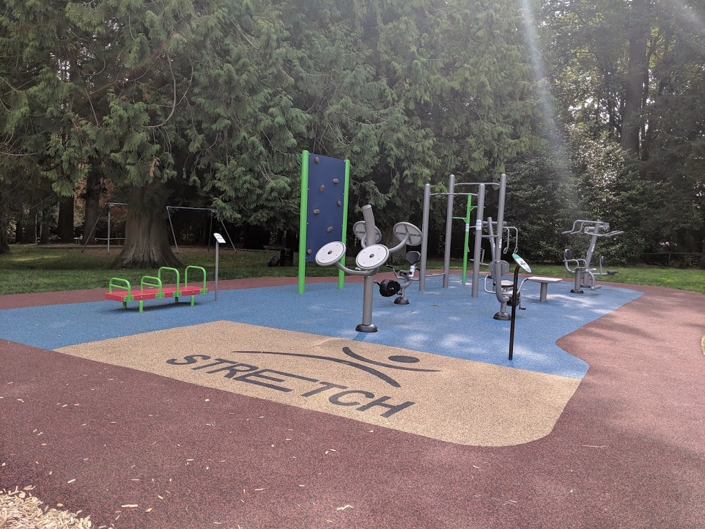 White Rock Generations Playground | 14600 North Bluff Rd, White Rock, BC V4B 2V1, Canada | Phone: (604) 541-2181