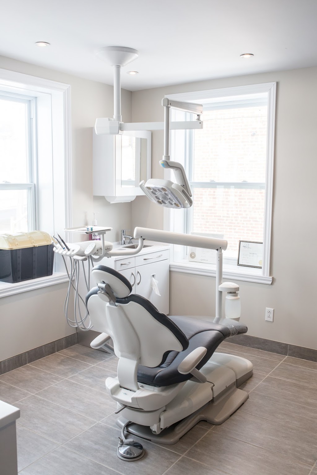 Clinique Dentaire T. Giang Nguyen | 1176 Rue Saint-Laurent O, Longueuil, QC J4K 1E3, Canada | Phone: (450) 646-5544