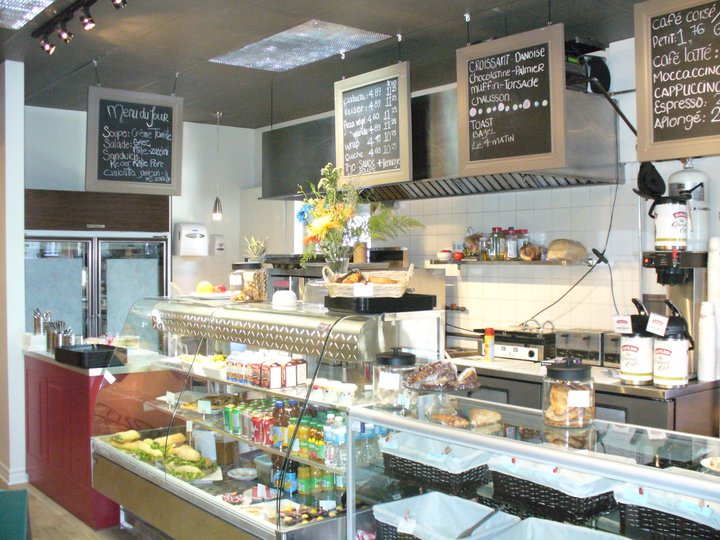 Le 4 Café | 87 Rue Saint-Jacques, Saint-Jacques, QC J0K 2R0, Canada | Phone: (450) 397-2233